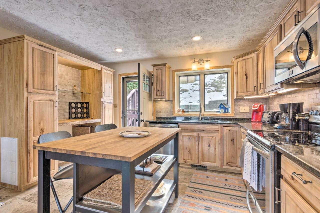 Вилла Beech Mountain Retreat With Pool Access Near Slopes! Экстерьер фото